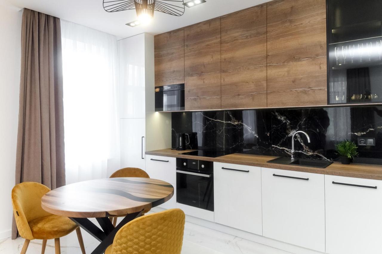 Vip центр львова джакузі камін площа ринок Lviv