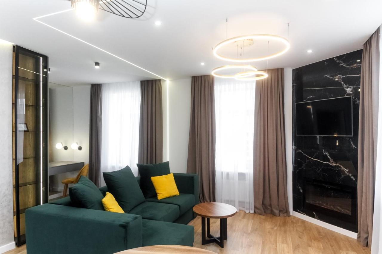 Vip центр львова джакузі камін площа ринок Lviv